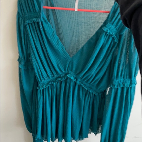 FREE PEOPLE TOP - Picture 5 of 6